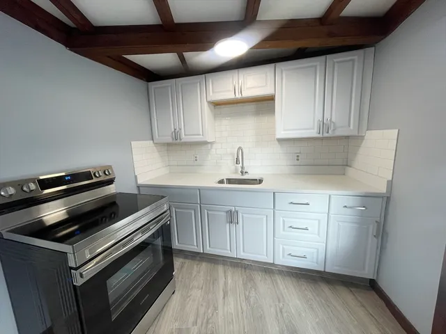 $1,600 | 16 Oriole Street, Unit 3, Gardner, MA 01440