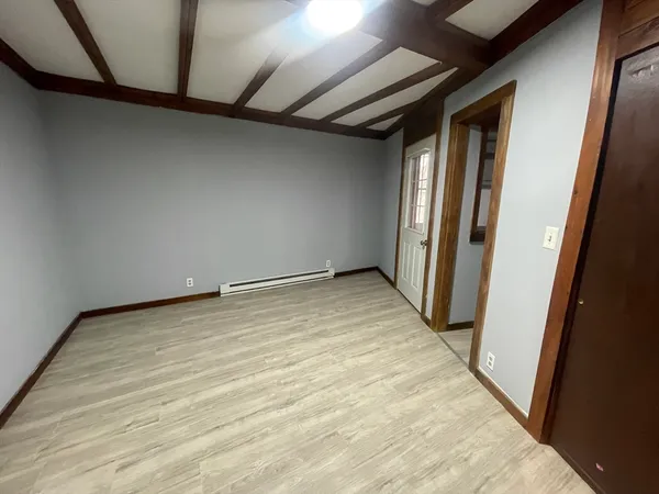 $1,500 | 16 Oriole Street, Unit 3, Gardner, MA 01440