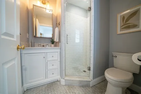 $899,000 | 3 Glover Court, Unit 2, Boston, MA 02127