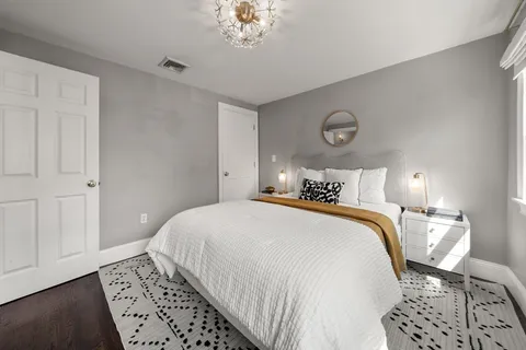 $899,000 | 3 Glover Court, Unit 2, Boston, MA 02127