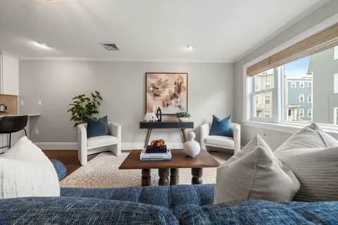 $899,000 | 3 Glover Court, Unit 2, Boston, MA 02127