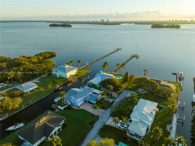 $12,000 | 474 Peninsula Drive, Fort Pierce, FL 34946