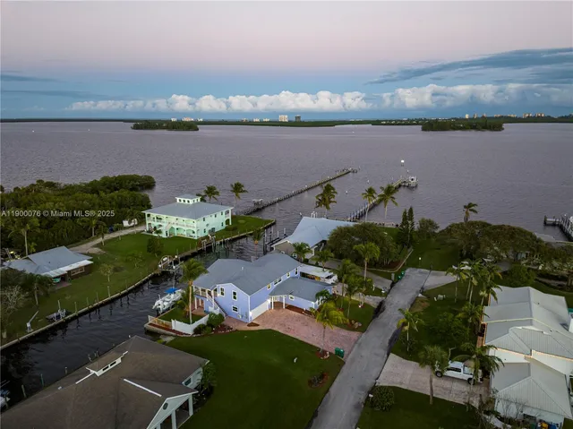 $12,000 | 474 Peninsula Drive, Fort Pierce, FL 34946