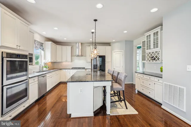 $1,175,000 | 1105 Sweetbay Place, Silver Spring, MD 20906