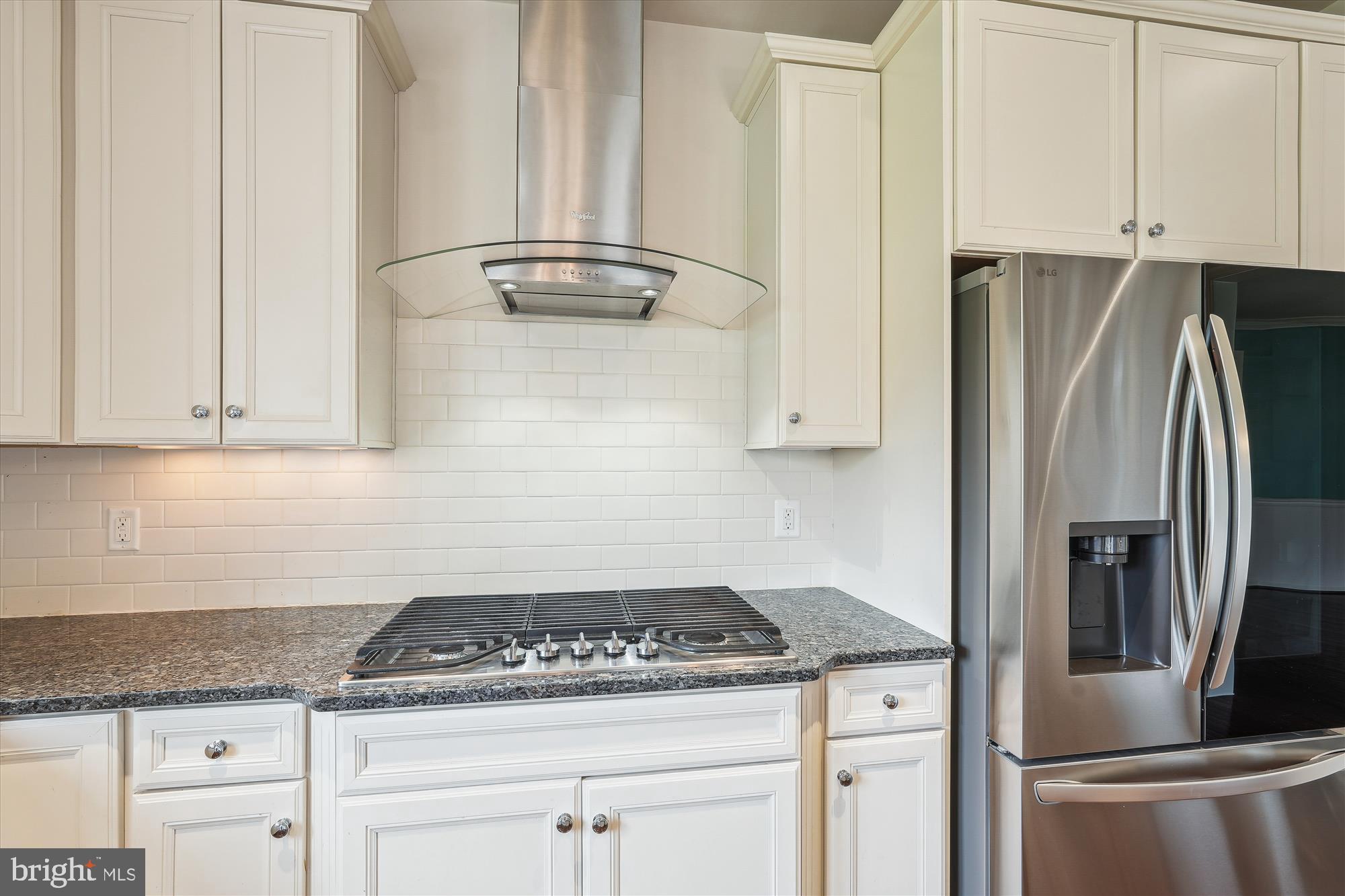 1105 Sweetbay Place Silver Spring, MD 20906 - Photo 27 of 116 BRAND NEW REFRIGERATOR!