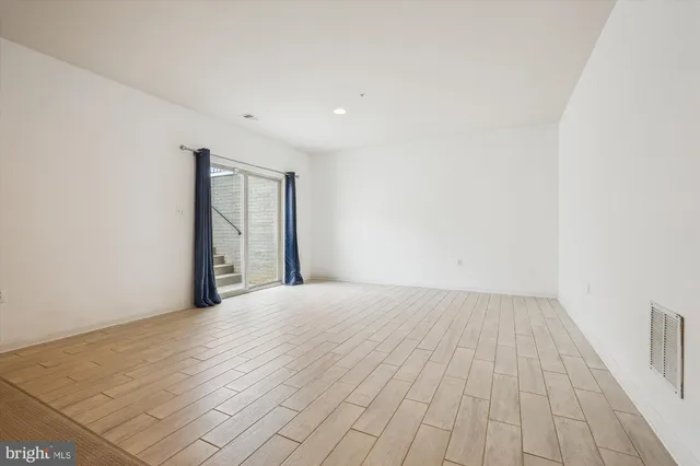 $1,085,000 | 1105 Sweetbay Place, Silver Spring, MD 20906