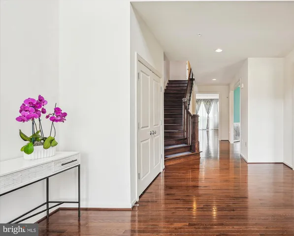 $1,085,000 | 1105 Sweetbay Place, Silver Spring, MD 20906