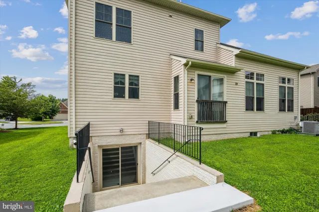 $1,085,000 | 1105 Sweetbay Place, Silver Spring, MD 20906