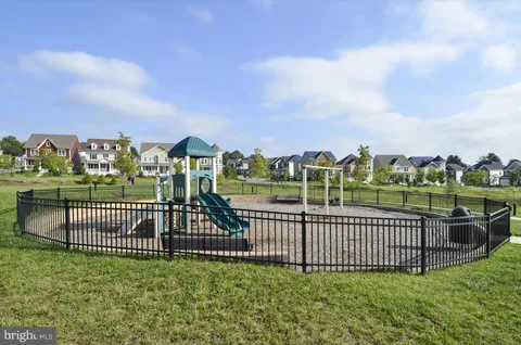 $1,100,000 | 1105 Sweetbay Place, Silver Spring, MD 20906