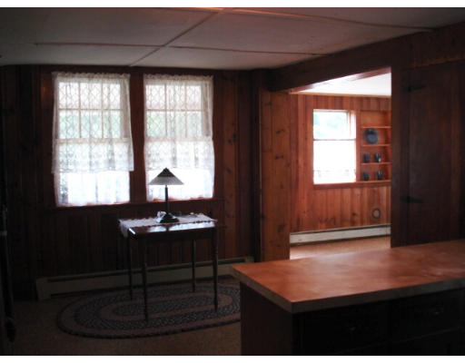 1019 North Brookfield Road Oakham, MA 01068 - Photo 6 of 9