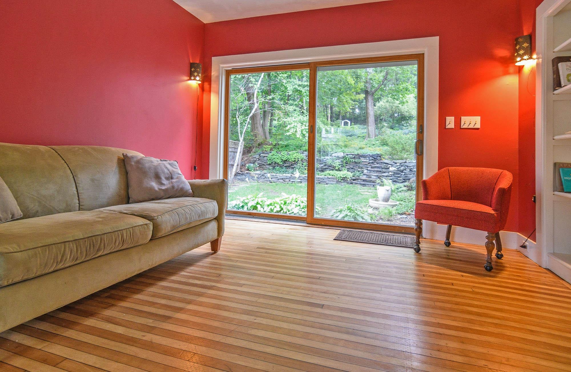 35 Cedar Street Brattleboro, VT 05301 - Photo 11 of 29