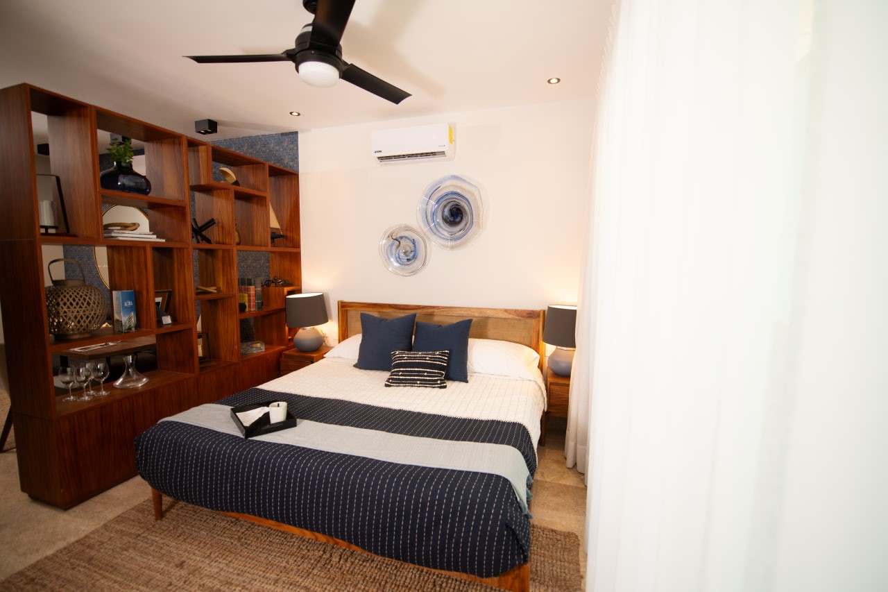 28 Nte Street North, Unit 110 Beaumont, undefined 77720 - Photo 3 of 21 a bedroom with a bed and a window