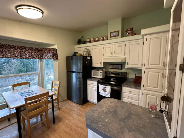 $375,000 | 131 Edmiston Road, Newport, WA 99156