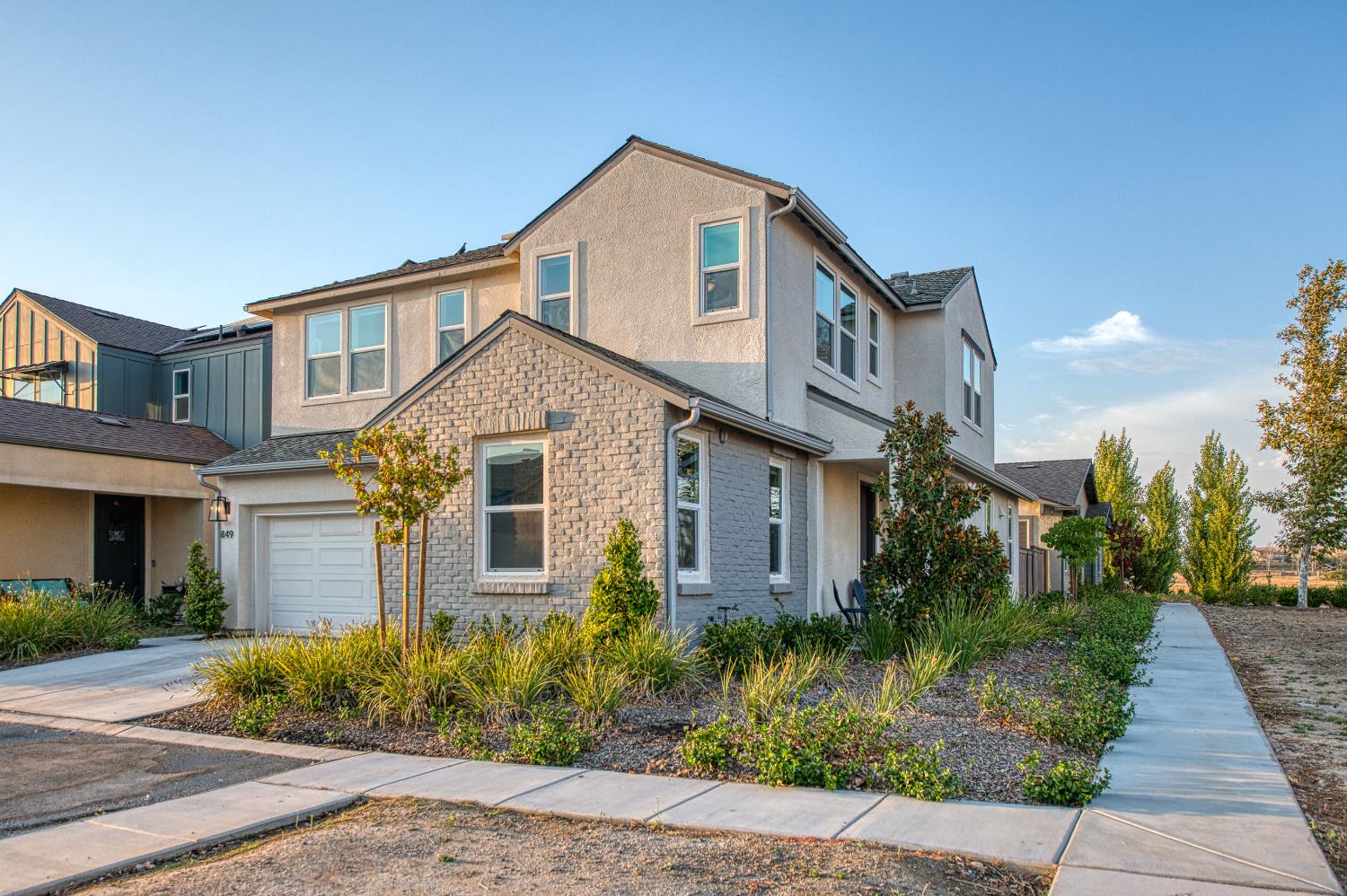 849 Livio Way Madera, CA 93636 - Photo 2 of 74