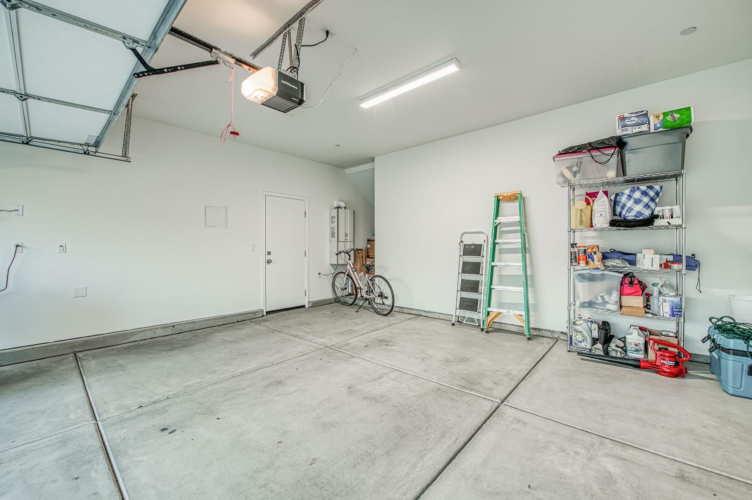 849 Livio Way Madera, CA 93636 - Photo 30 of 74