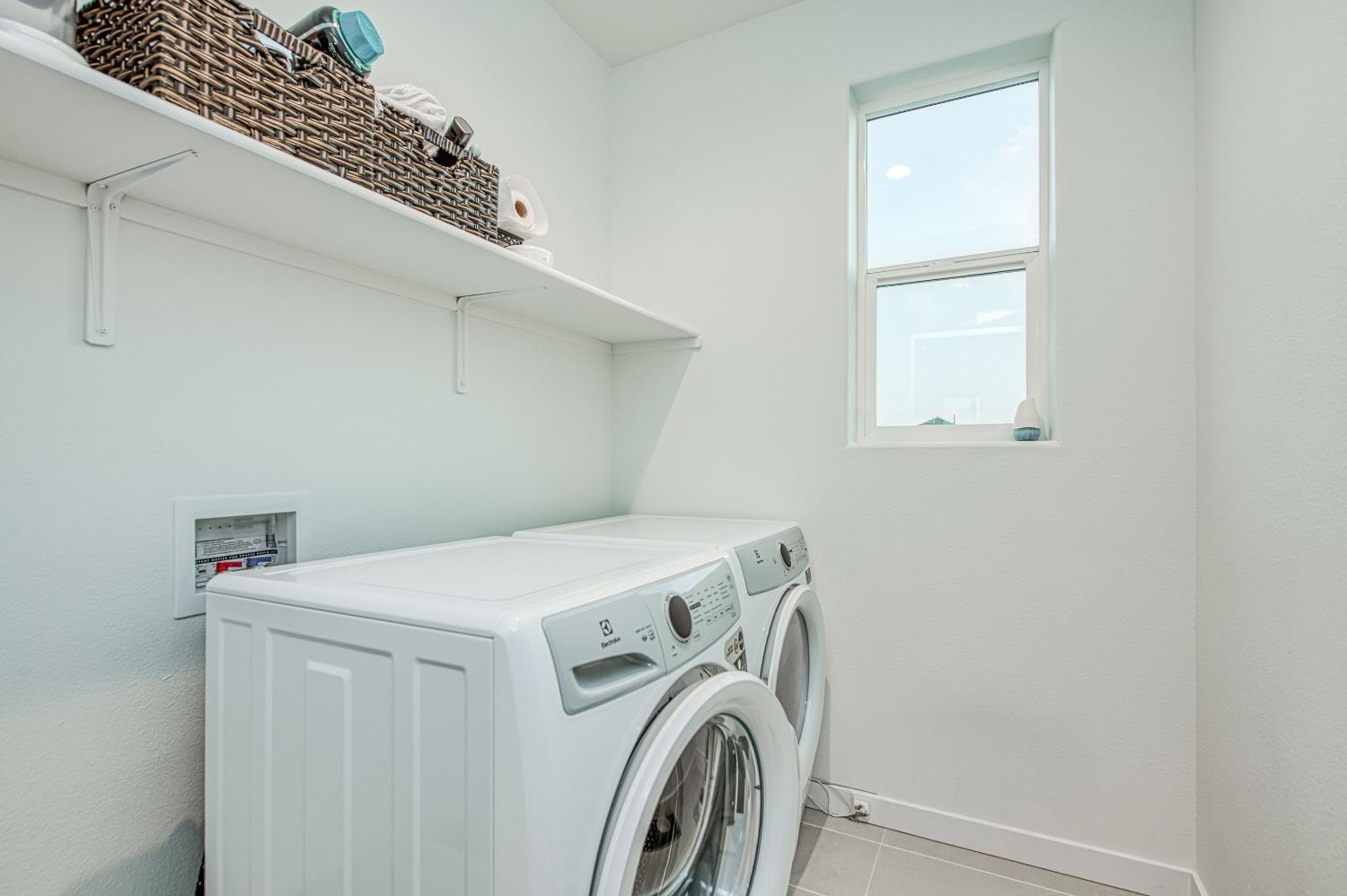 849 Livio Way Madera, CA 93636 - Photo 31 of 74