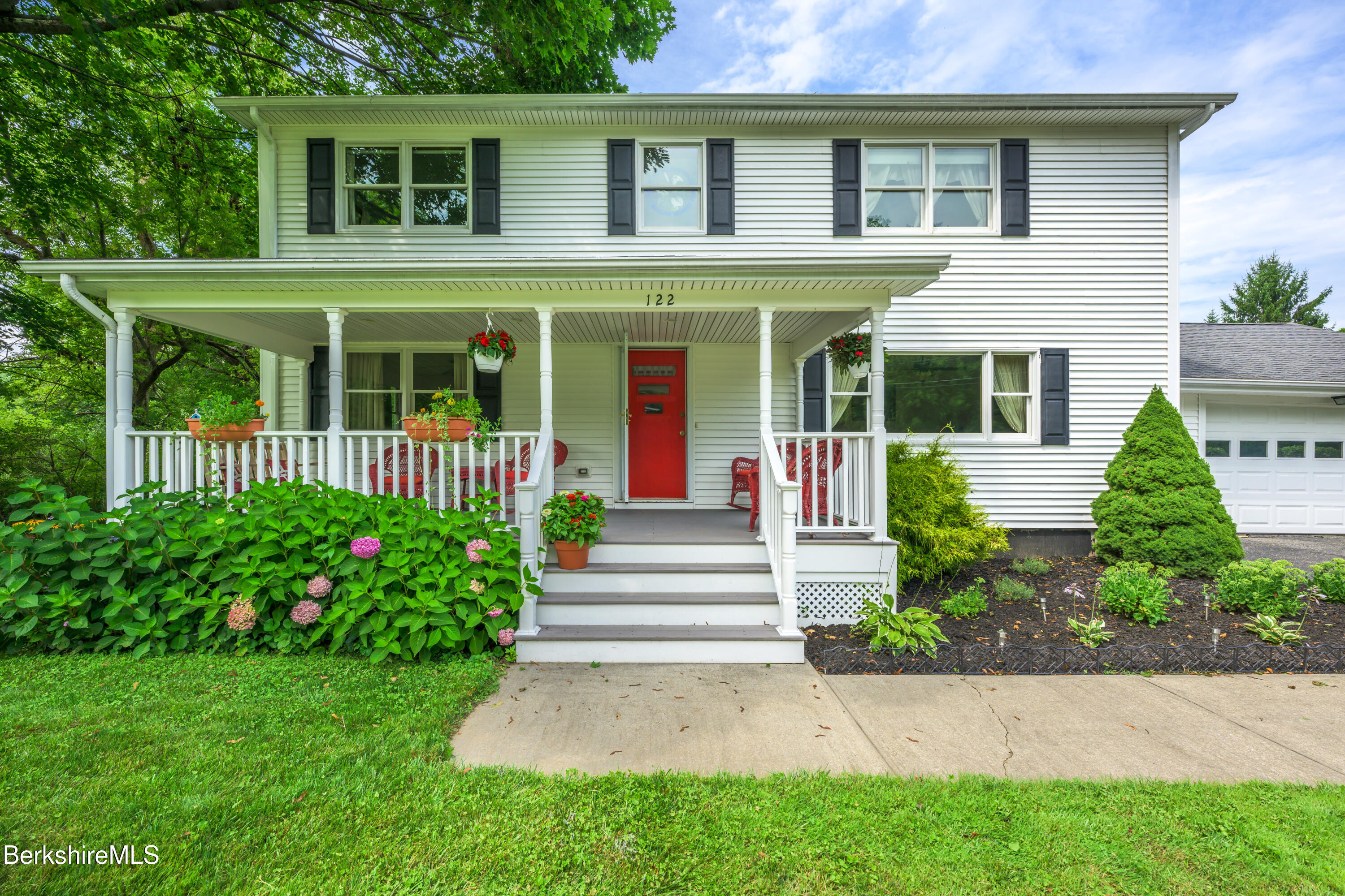 122 Cadwell Road Pittsfield, MA 01201 - Photo 4 of 36 Print - 122 Cadwell Rd Pittsfield MA 012