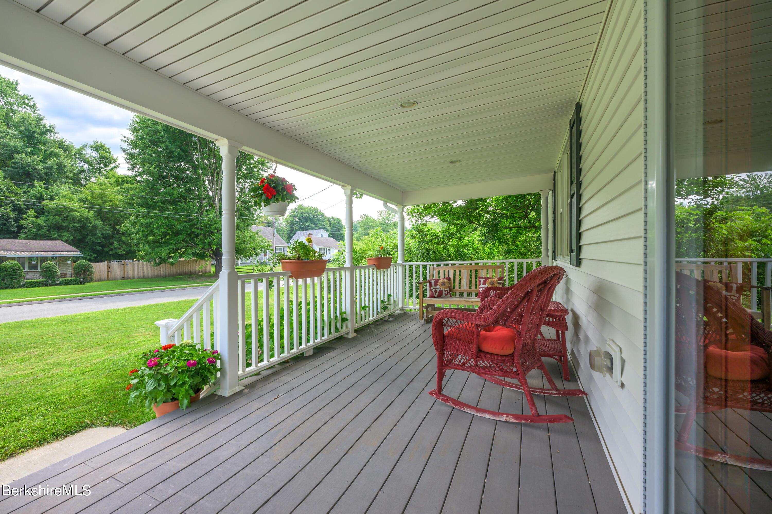 122 Cadwell Road Pittsfield, MA 01201 - Photo 5 of 36 Print - 122 Cadwell Rd Pittsfield MA 012