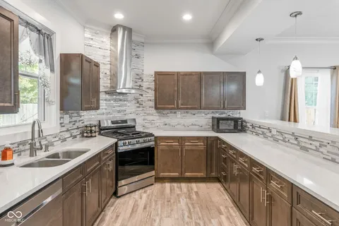 $460,000 | 422 West 40th Street, Indianapolis, IN 46208