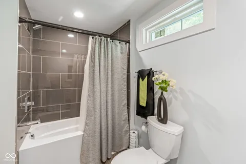 $460,000 | 422 West 40th Street, Indianapolis, IN 46208