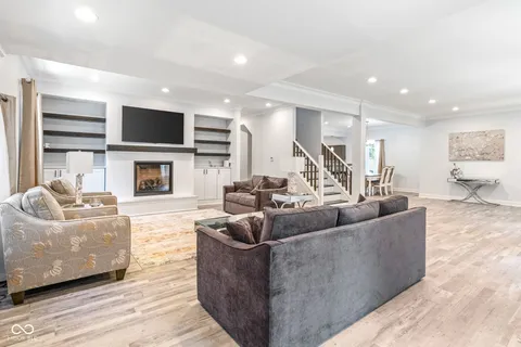 $460,000 | 422 West 40th Street, Indianapolis, IN 46208