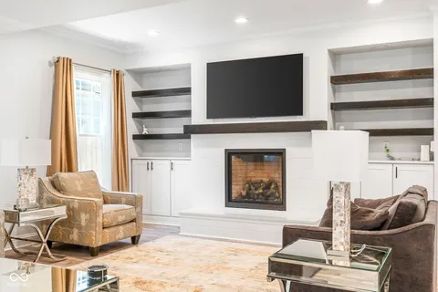 $460,000 | 422 West 40th Street, Indianapolis, IN 46208