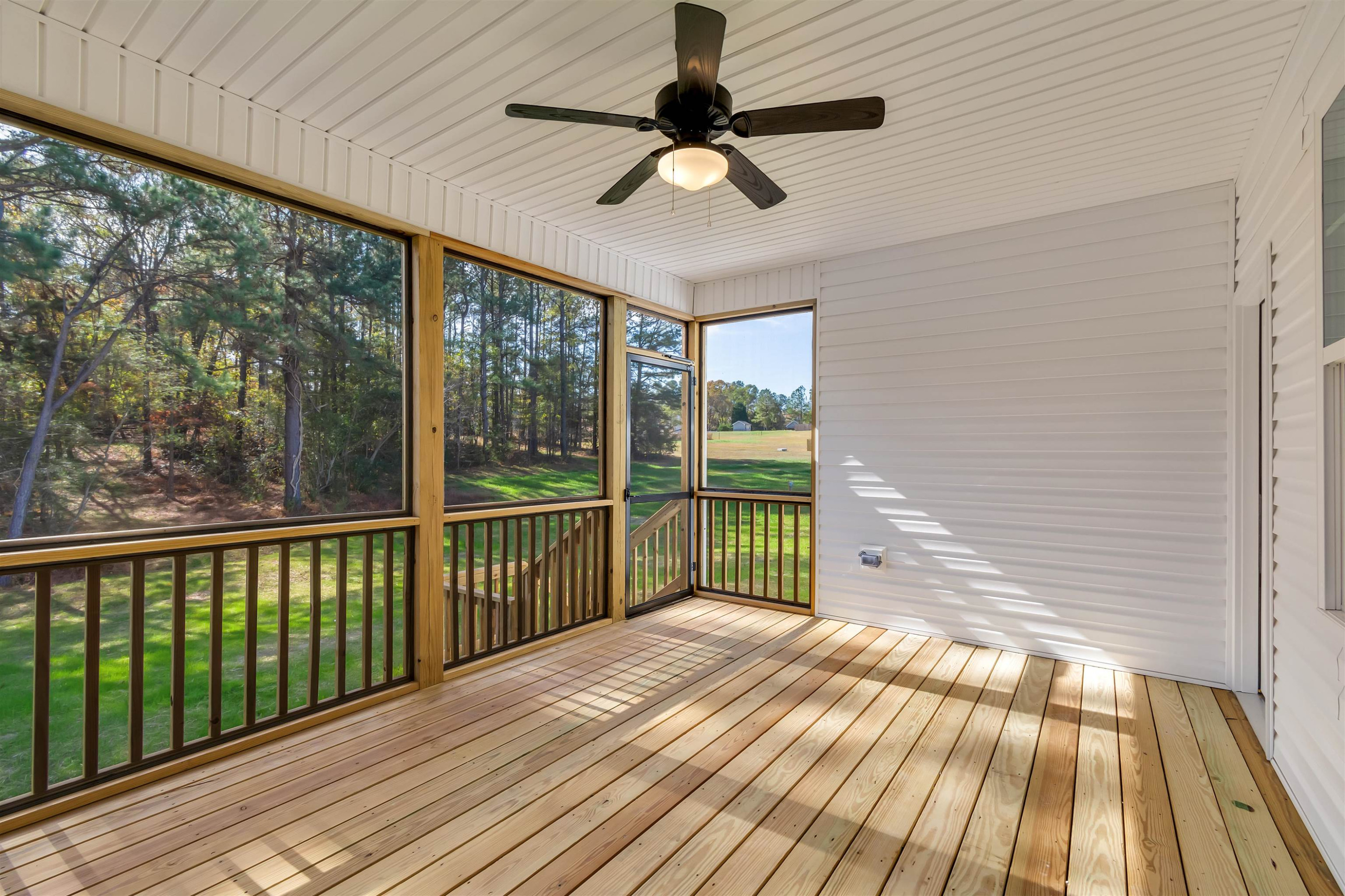 1500 Old Watkins Road Raleigh, NC 27616 - Photo 7 of 21 Screen Porch