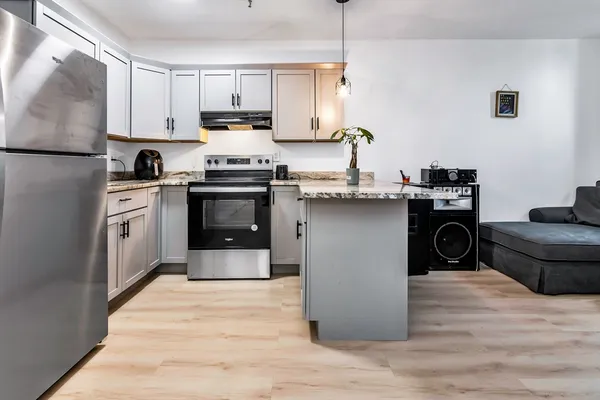 $255,000 | 46 Amesbury Street, Unit 2B, Lawrence, MA 01840