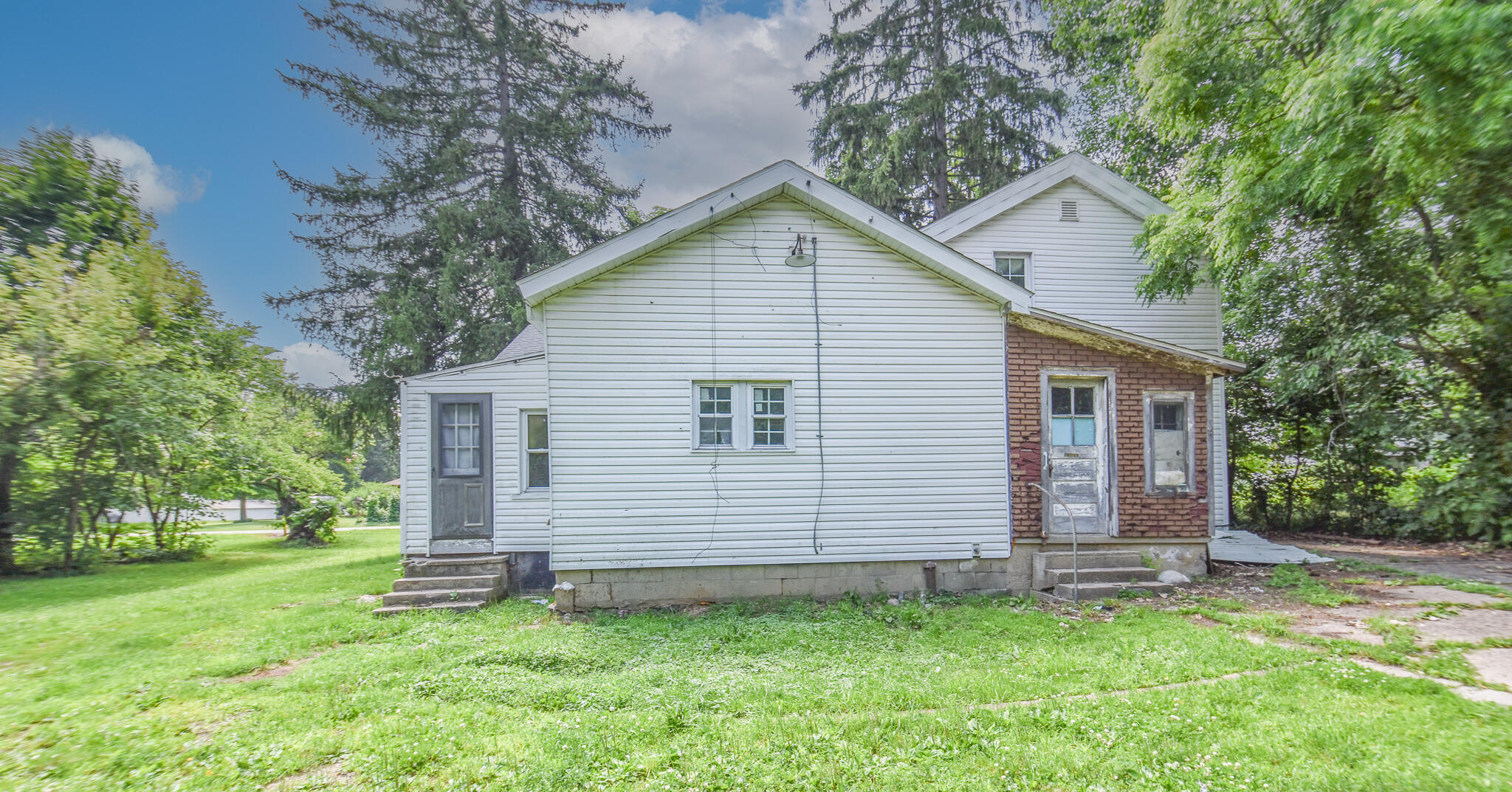 489 North Ray Quincy Road Quincy, MI 49082 - Photo 26 of 30 DSC_0087-Edit