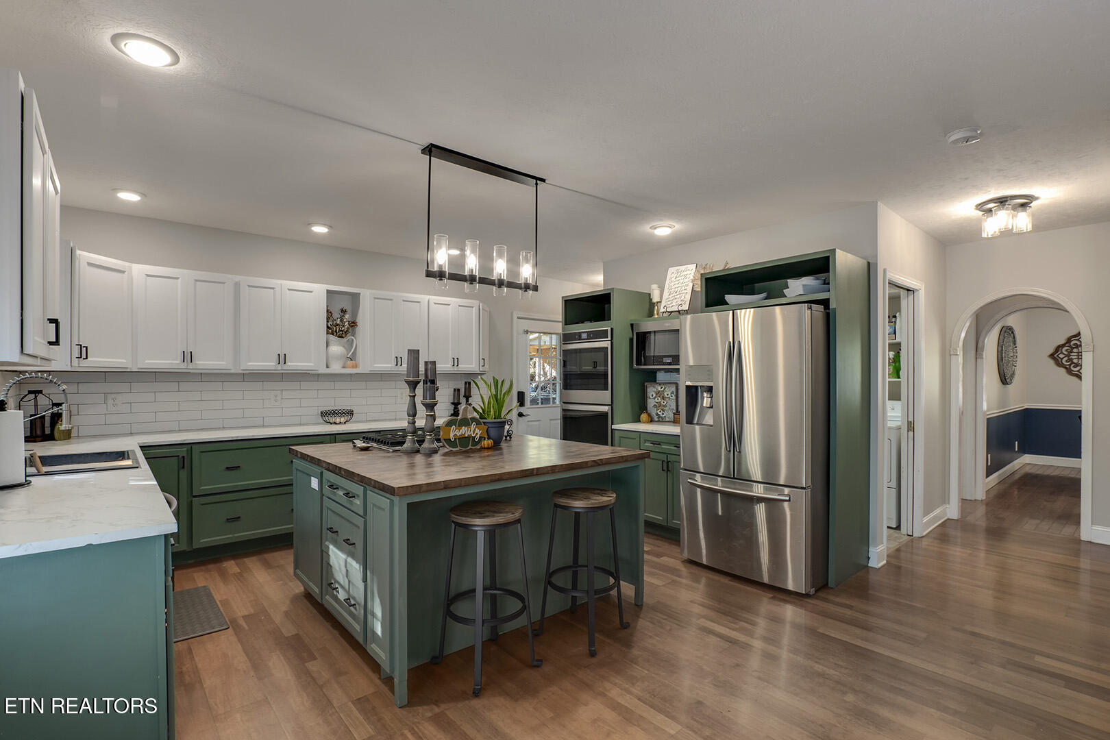 680 Dogwood Valley Road Kingston, TN 37763 - Photo 17 of 60 17_DogwoodValleyRoad_680_Kitchen04