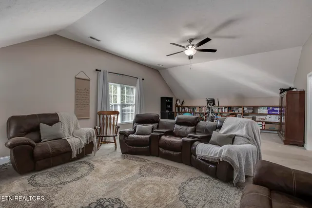 $1,150,000 | 680 Dogwood Valley Road, Kingston, TN 37763