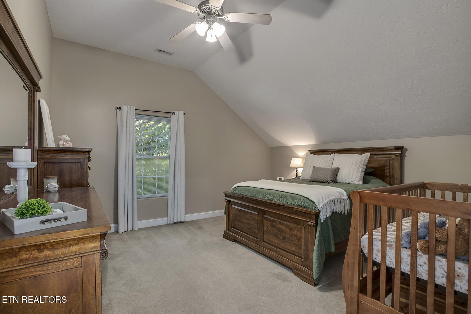 680 Dogwood Valley Road Kingston, TN 37763 - Photo 33 of 60 33_DogwoodValleyRoad_680_Bedroom3