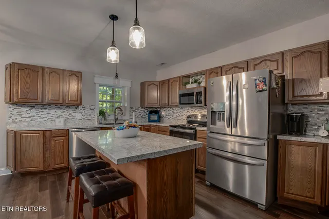 $1,150,000 | 680 Dogwood Valley Road, Kingston, TN 37763