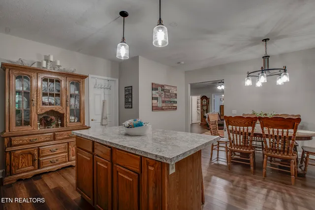 $1,150,000 | 680 Dogwood Valley Road, Kingston, TN 37763