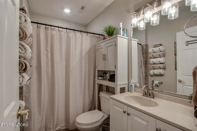 $1,150,000 | 680 Dogwood Valley Road, Kingston, TN 37763