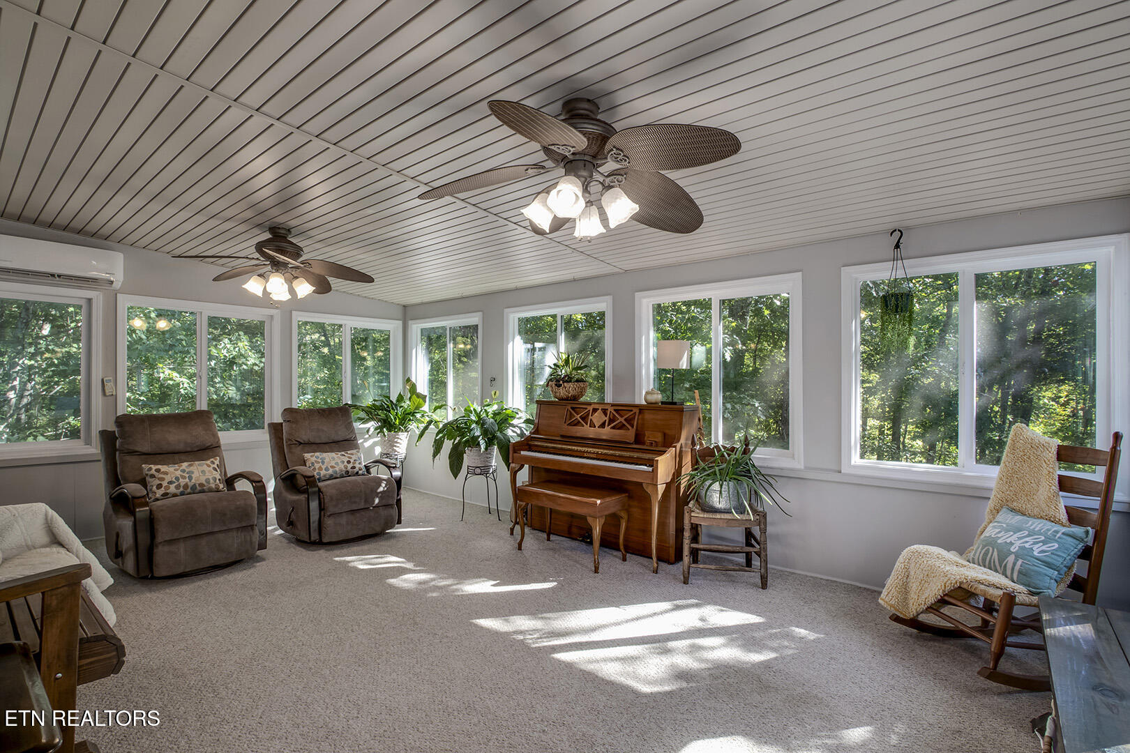 680 Dogwood Valley Road Kingston, TN 37763 - Photo 9 of 60 09_DogwoodValleyRoad_680_SunRoom01