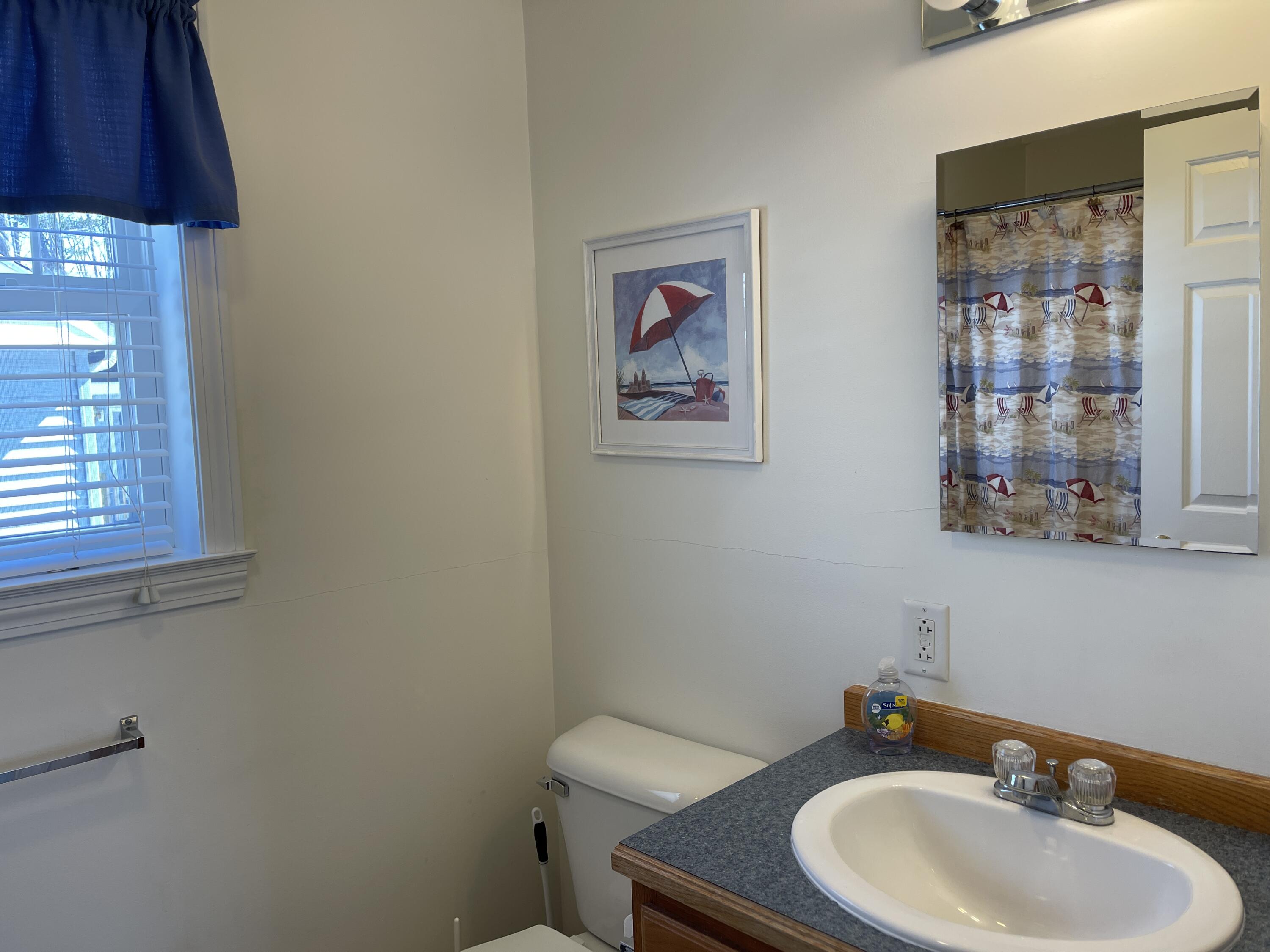 412 Post Road, Unit 275 Wells, ME 04090 - Photo 15 of 32 15 Bathroom