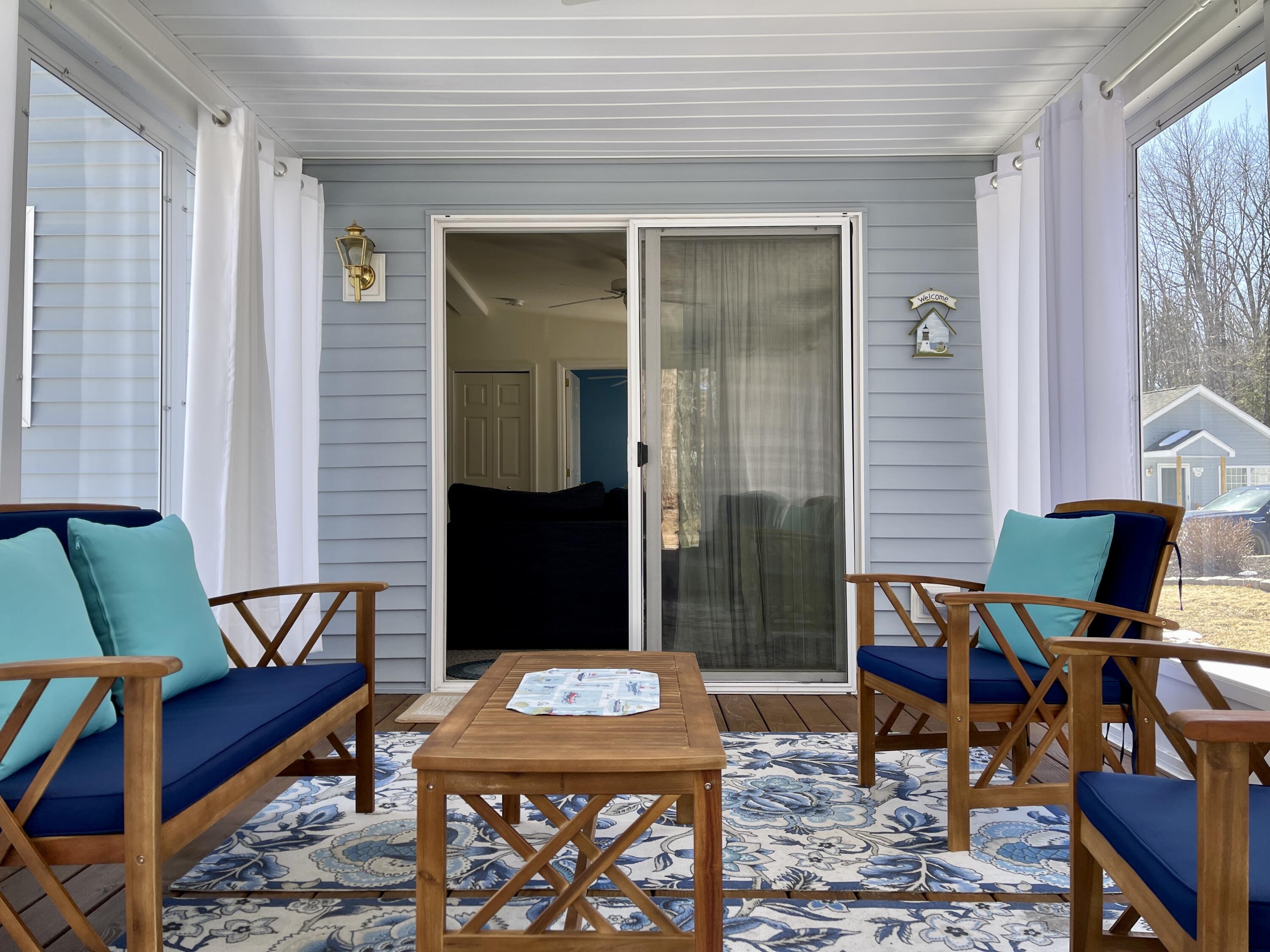 412 Post Road, Unit 275 Wells, ME 04090 - Photo 5 of 32 5 Porch