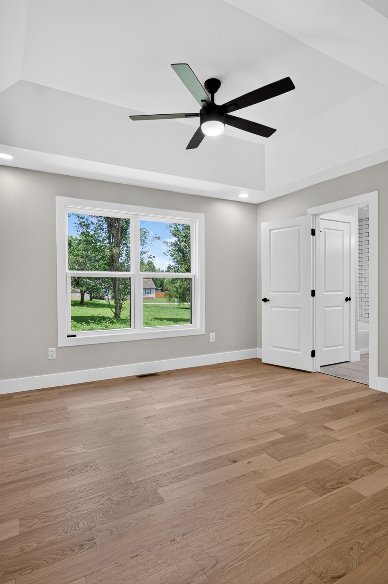 215 James Holman Road Sparta, TN 38583 - Photo 17 of 38