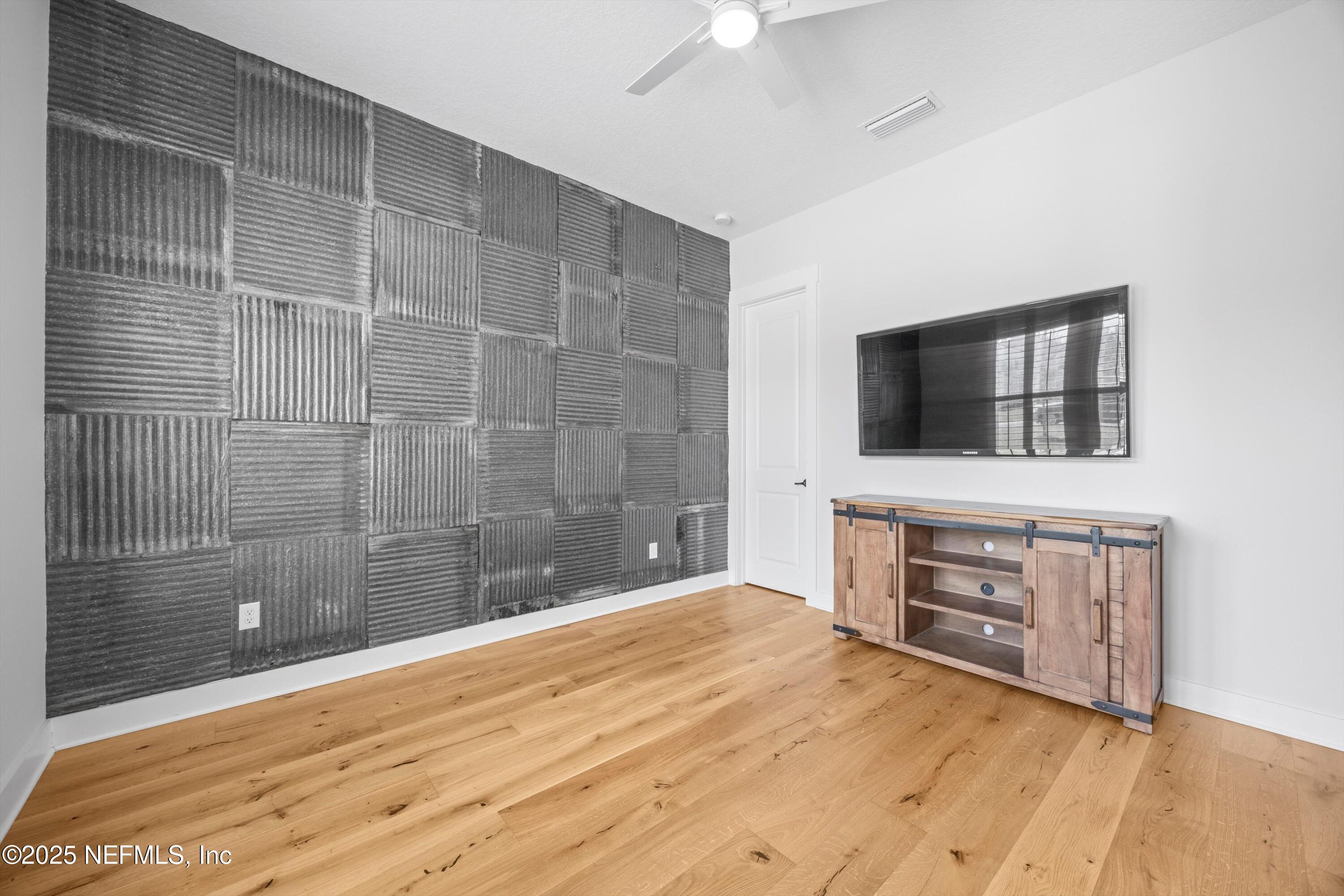 86 Sunset Ridge Court St. Johns, FL 32259 - Photo 36 of 66 a view of a livingroom with bathroom and bathroom