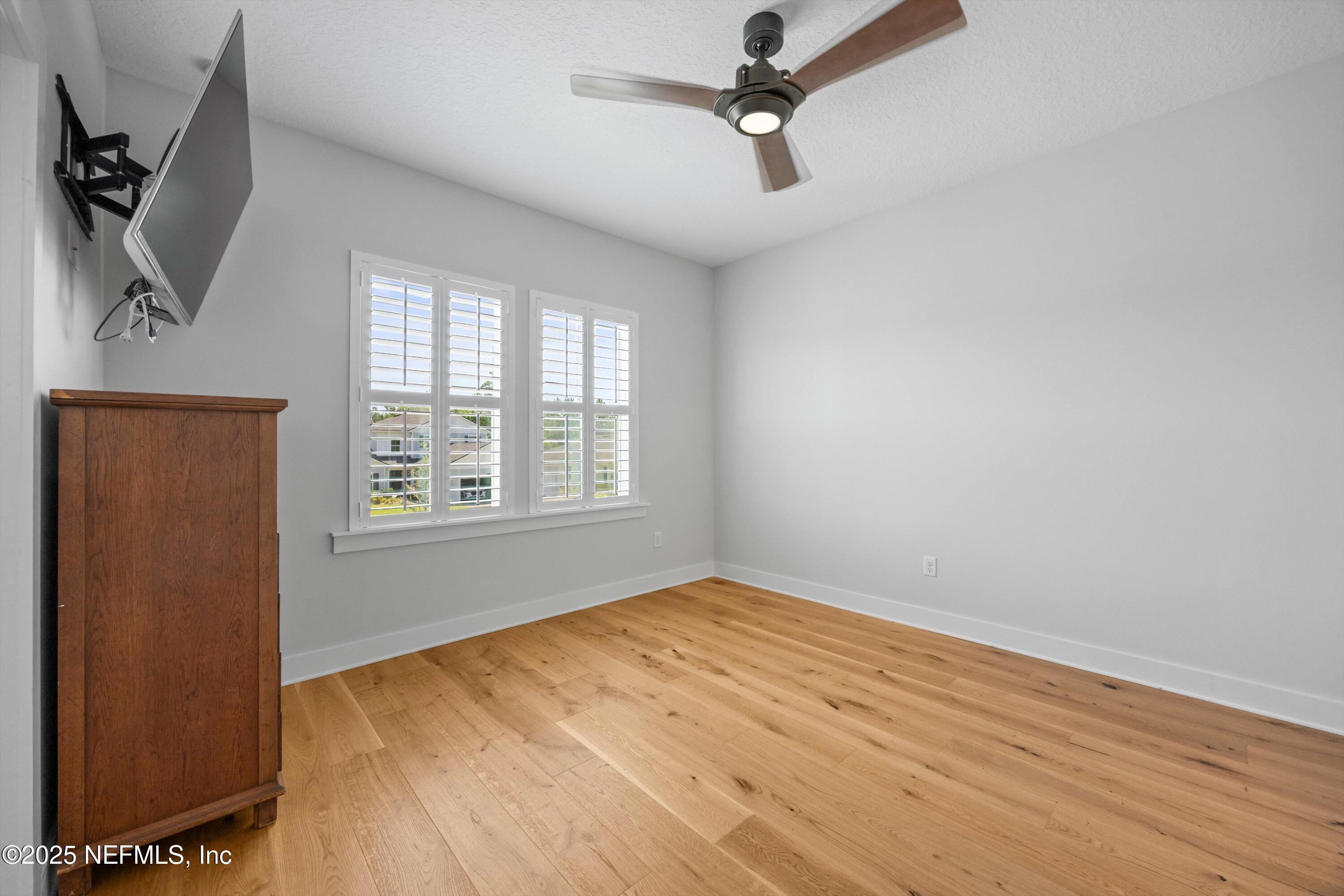 86 Sunset Ridge Court St. Johns, FL 32259 - Photo 49 of 66 an empty room with a window