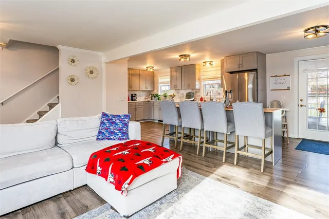 $369,900 | 16 Mt Vernon Circle, Perinton, NY 14450