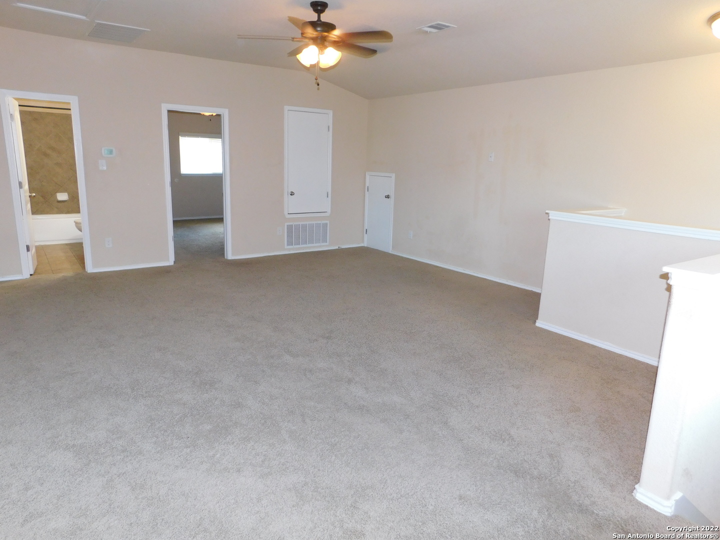 129 Enchanted View Cibolo, TX 78108 - Photo 16 of 21