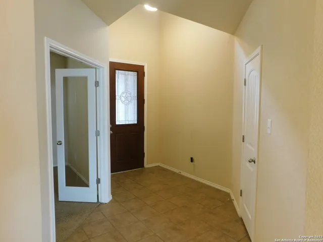 $2,200 | 129 Enchanted View, Cibolo, TX 78108