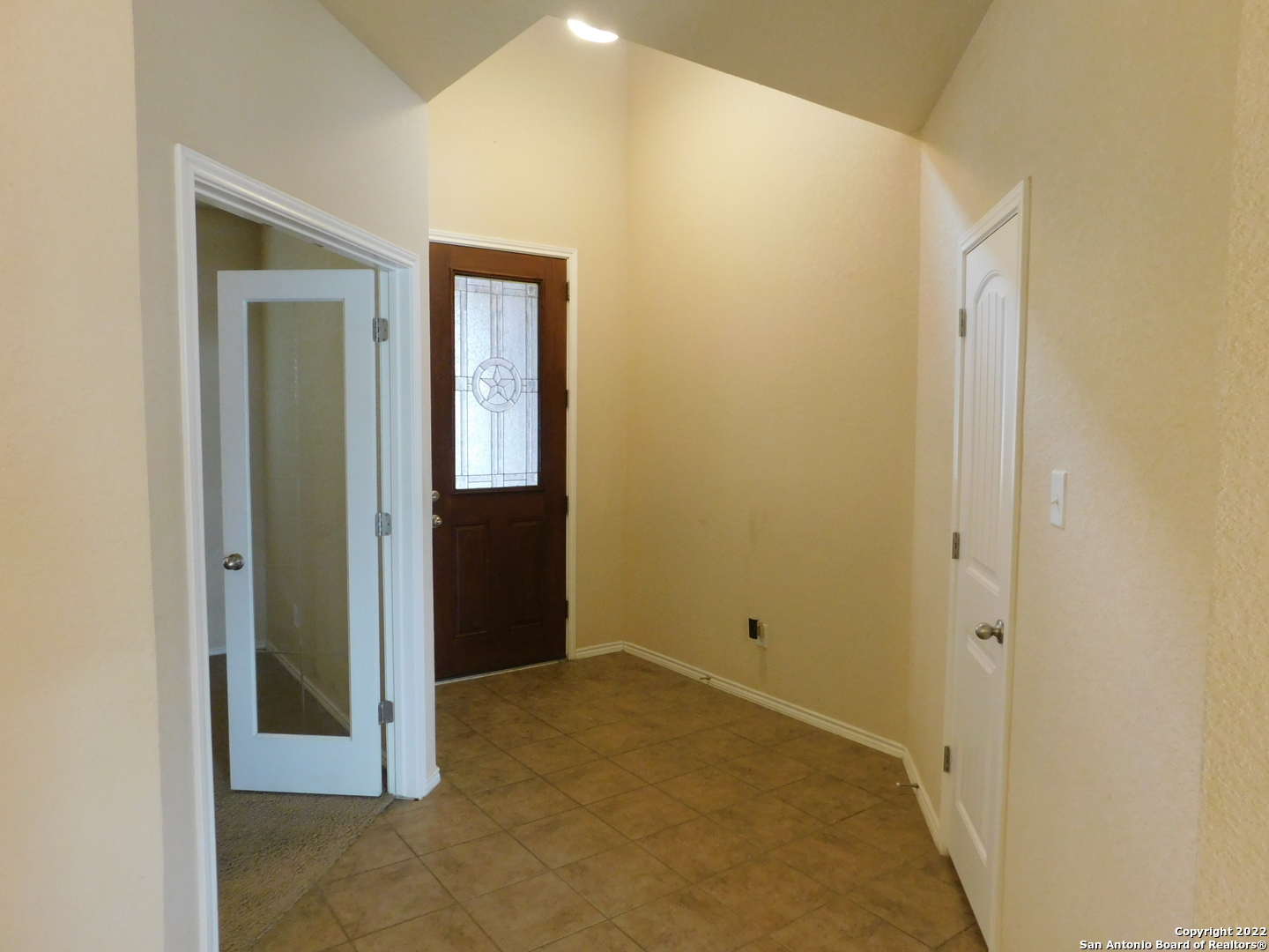 129 Enchanted View Cibolo, TX 78108 - Photo 3 of 21