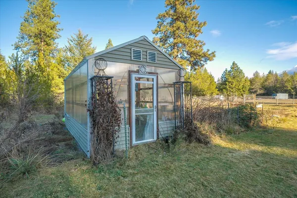 $879,000 | 4529 East Diagonal Road, Rathdrum, ID 83858