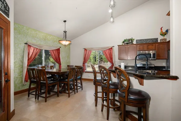 $879,000 | 4529 East Diagonal Road, Rathdrum, ID 83858