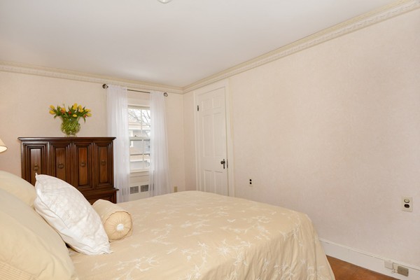 11 Audubon Road Milton, MA 02186 - Photo 15 of 27 Gallery Image 15