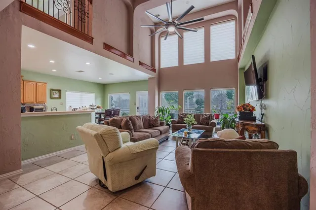 $550,000 | 808 Sabona Drive, DeSoto, TX 75115