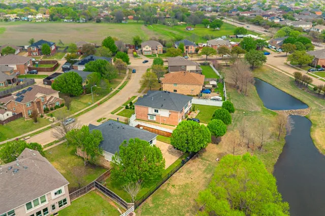 $550,000 | 808 Sabona Drive, DeSoto, TX 75115